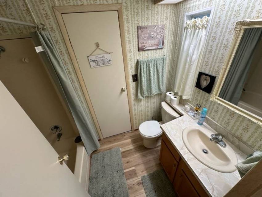 125 Rigi Slope Drive a Winter Haven, FL Mobile or Manufactured Home for Sale